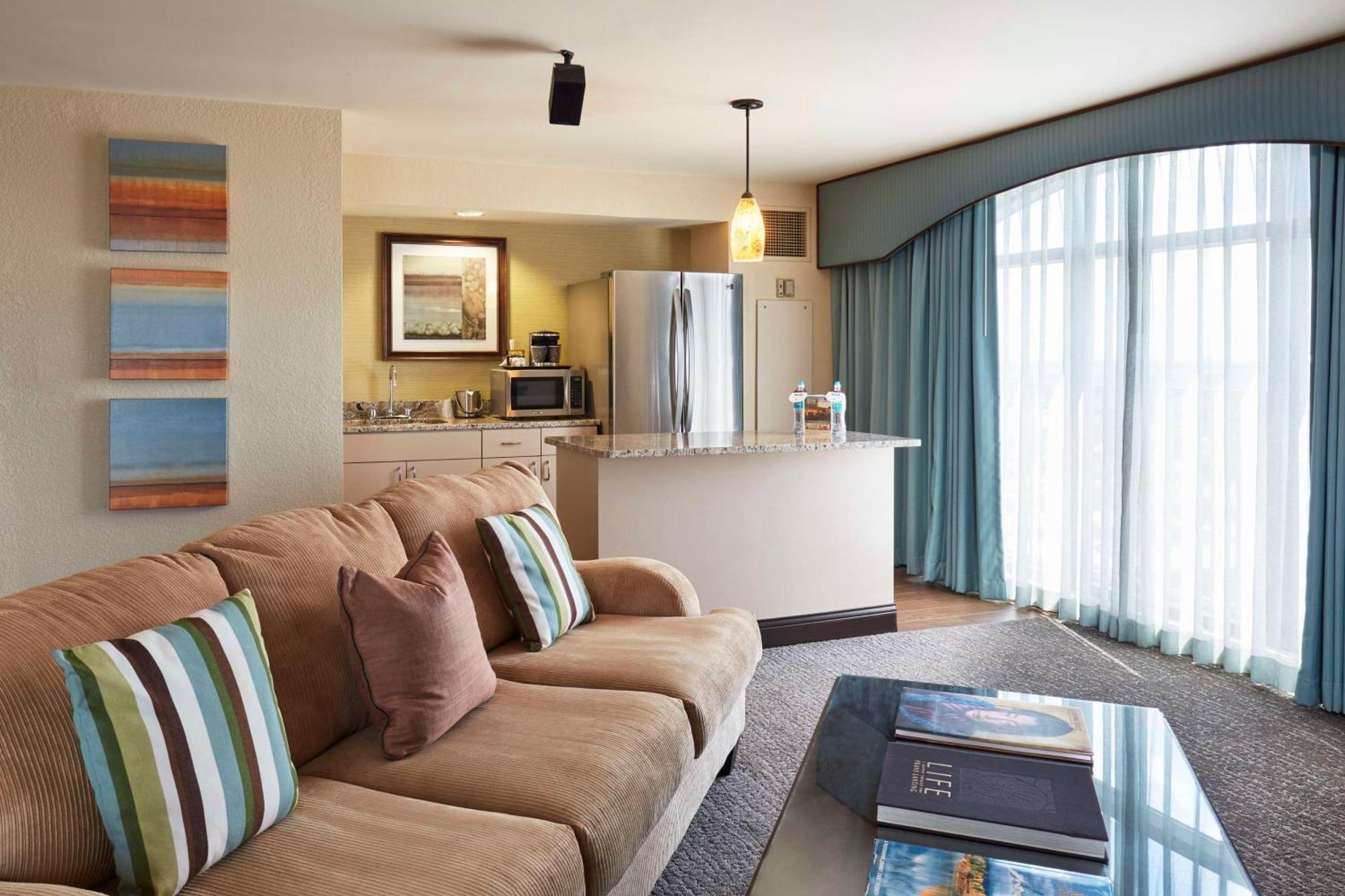 Doubletree By Hilton Hotel Orlando At Seaworld Williamsburg Eksteriør billede